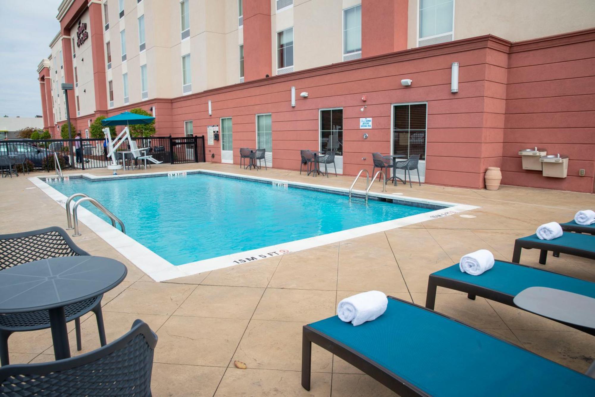 Hampton Inn & Suites Jacksonville Bagian luar foto